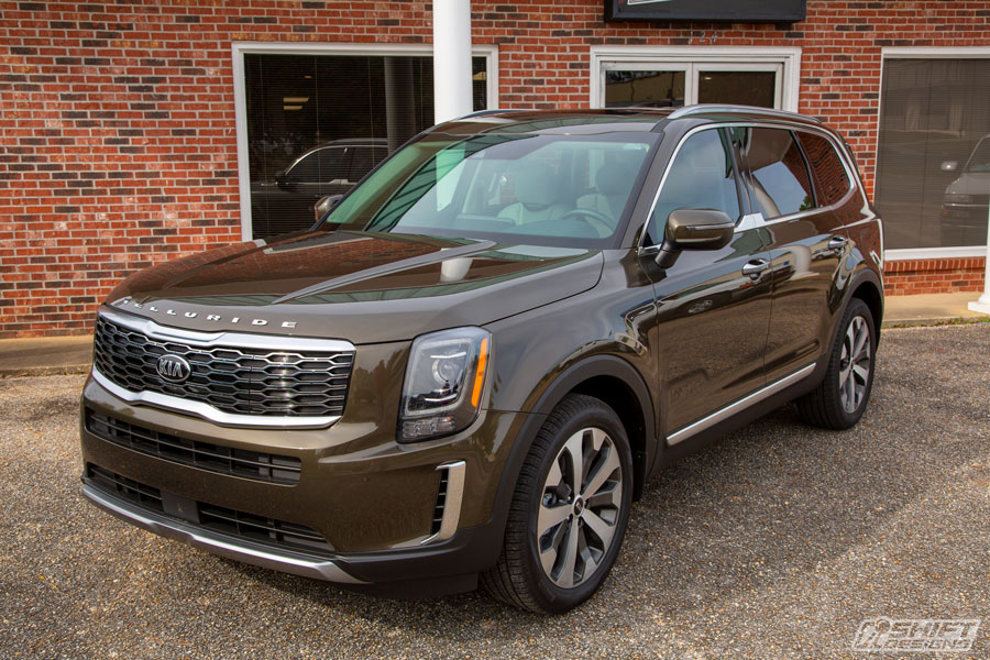 Kia-Telluride-Black-Out-Partial-Vehicle-Wrap-1